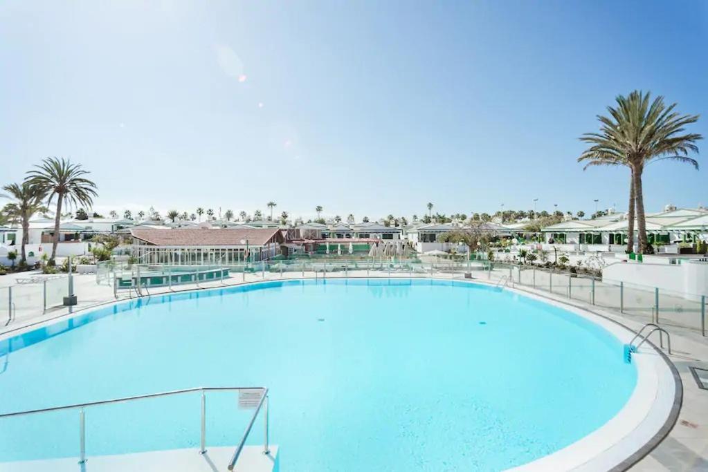 Bungalow Con Piscina Maspalomas Hotel Maspalomas  Exterior photo